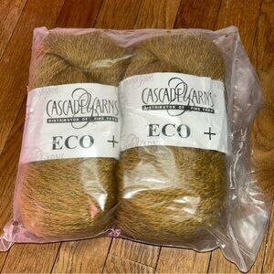 2 skeins Cascade Yarns Peruvian Highland Wool NWT